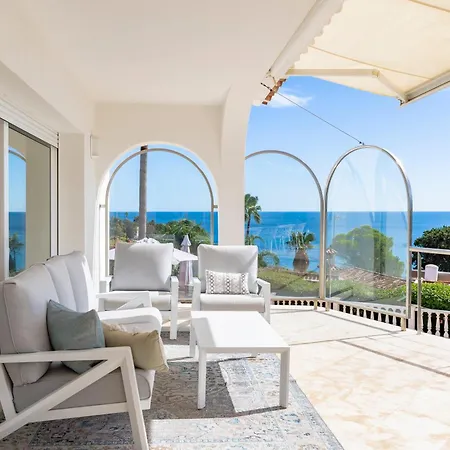Shangri-la, Sea View, Pool And Panoramic View Villa Sotogrande
