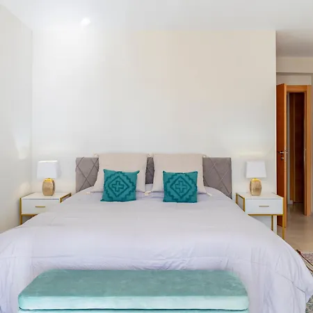 Shangri-la, Sea View, Pool And Panoramic View Sotogrande