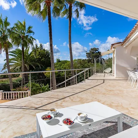 Shangri-la, Sea View, Pool And Panoramic View Sotogrande